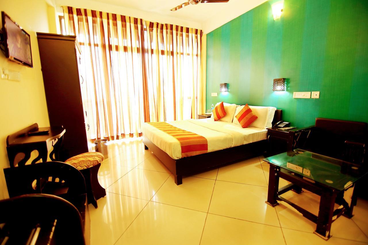 The Edge Hotel Munnar Exterior photo
