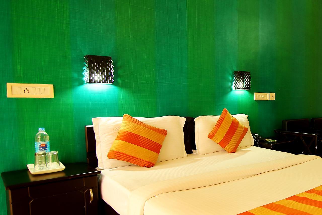 The Edge Hotel Munnar Exterior photo