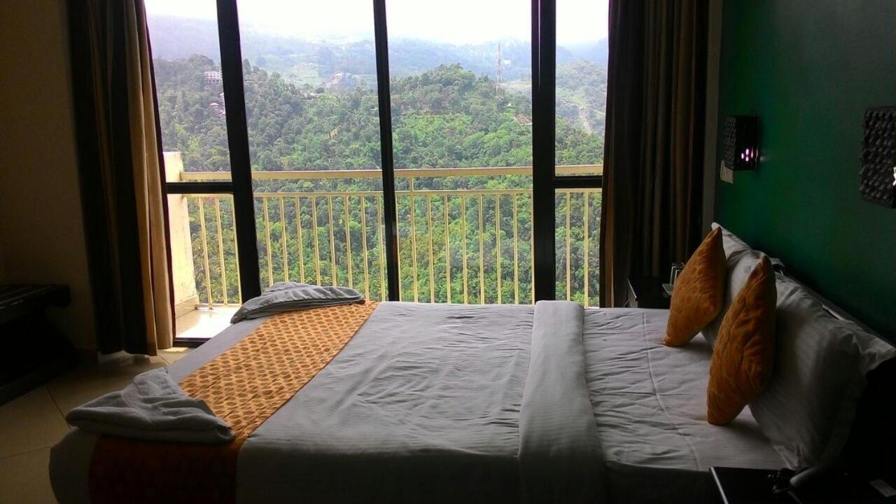 The Edge Hotel Munnar Exterior photo